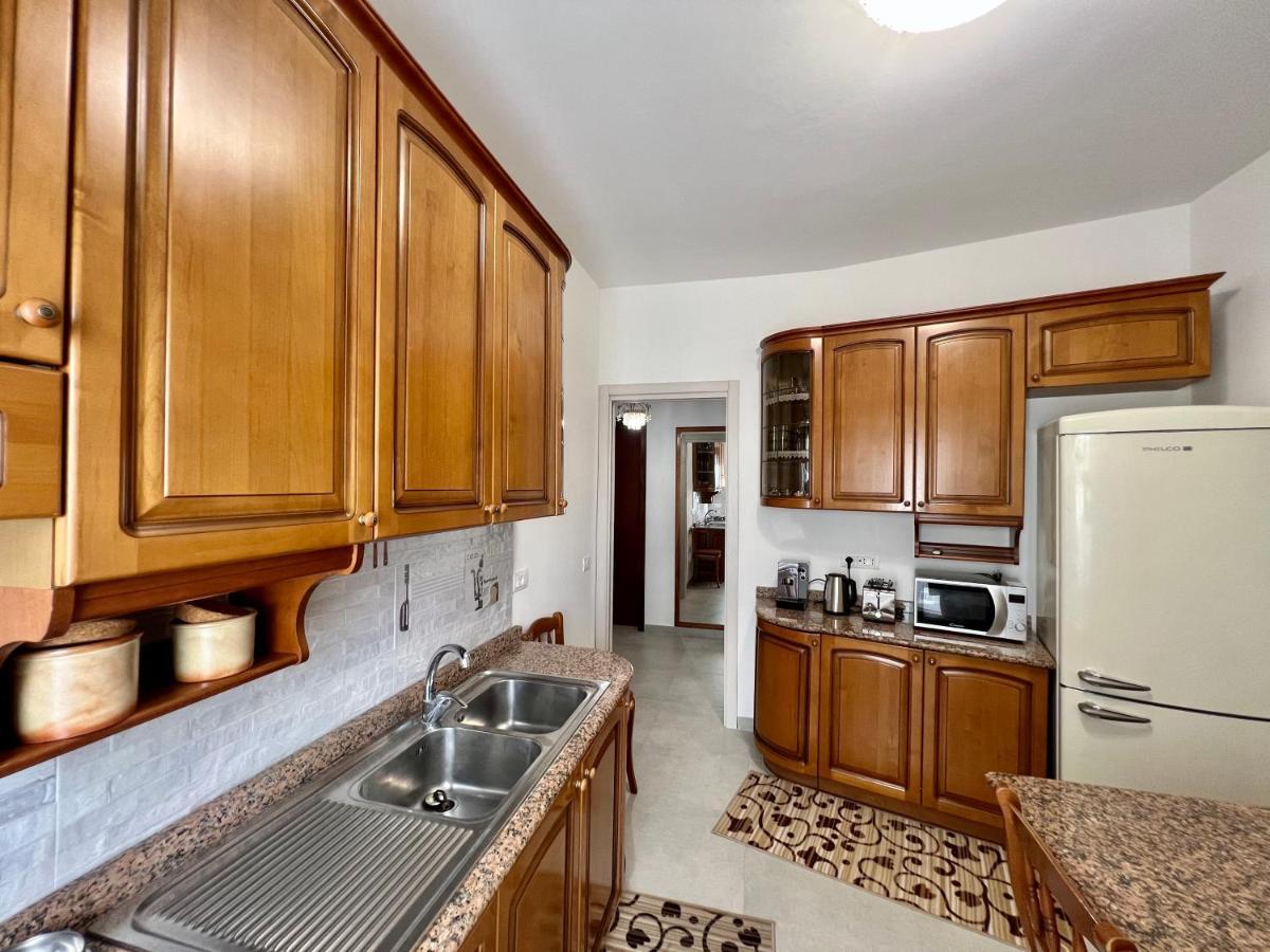 Treehouse Sorrento Apartment Bagian luar foto